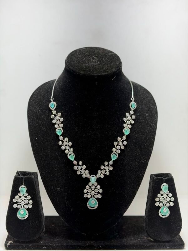 Traditional silver plated Beautiful Stone Floral Choker Necklace Set with Earing for Women & Girls | Birthday, Weeding Gift | and any Party Occasions.