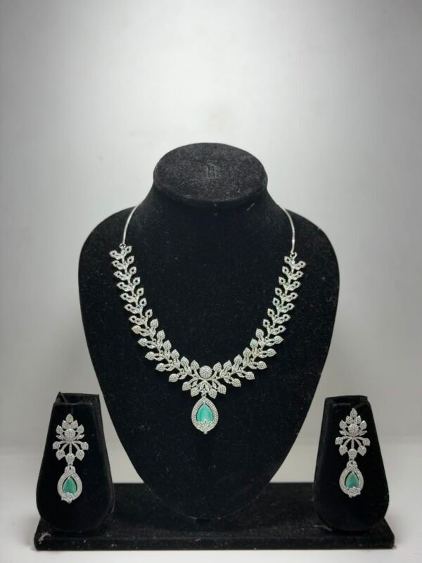 Dazzling Stone  Colour Plated Jewellery Set for Women | Bridal Necklace Set with Earrings | Dulhan Wedding Jewellery | Traditional Party & Festive Wear
