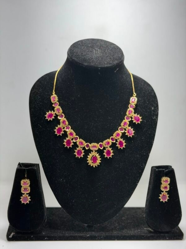 Traditional Gold Plated Choker Necklace Set with Polished Stones and Earing Set for Women & Girl | Party Occasion | Birthday & Wedding Gift