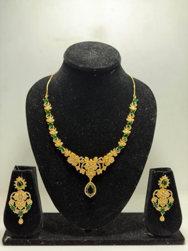 Elegant Gold-Tone Emerald Floral Necklace Set with Matching Earrings for Women & Girl Perfect for Any occasions and wedding gift